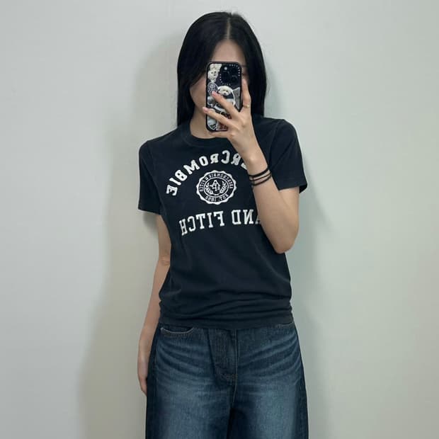 아베크롬비 y2k 와투케 네이비 반팔 티셔츠