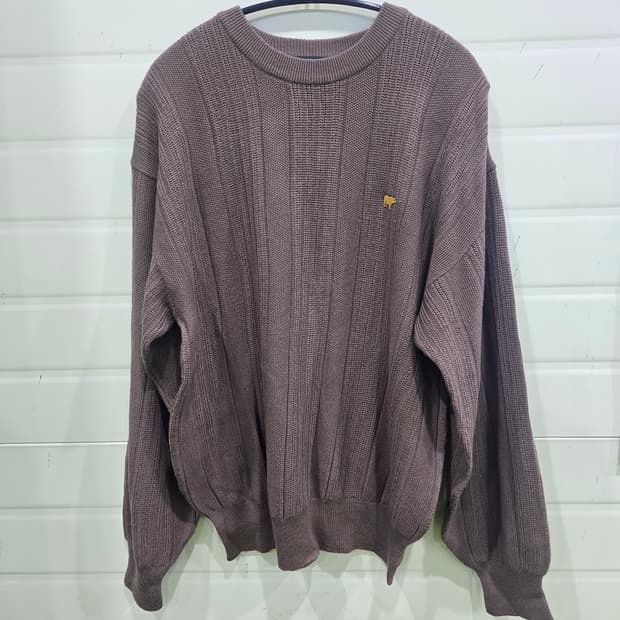 골든베어 브라운 니트 스웨터