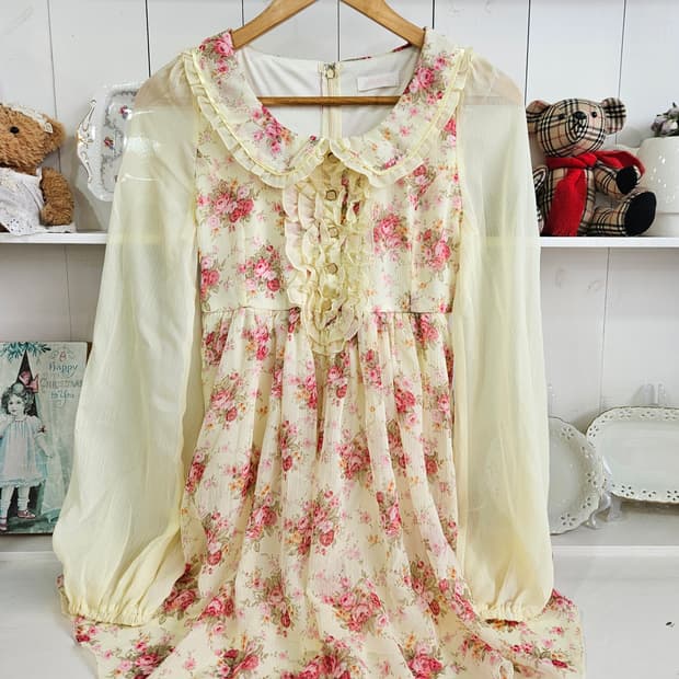 리즈리사(LIZ LISA) 로즈 프릴 쉬폰 원피스