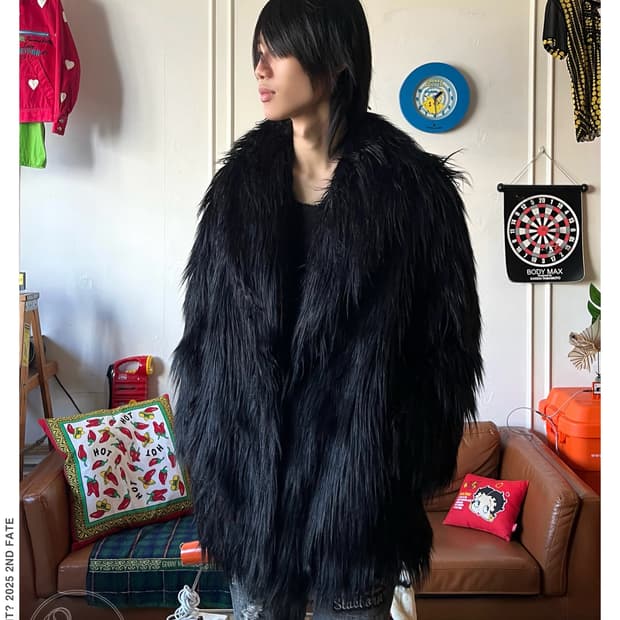 Jpn Vintage Long Shaggy Fur Black Coat