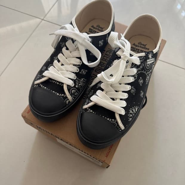 INSPIRATION SNEAKERS 스니커즈