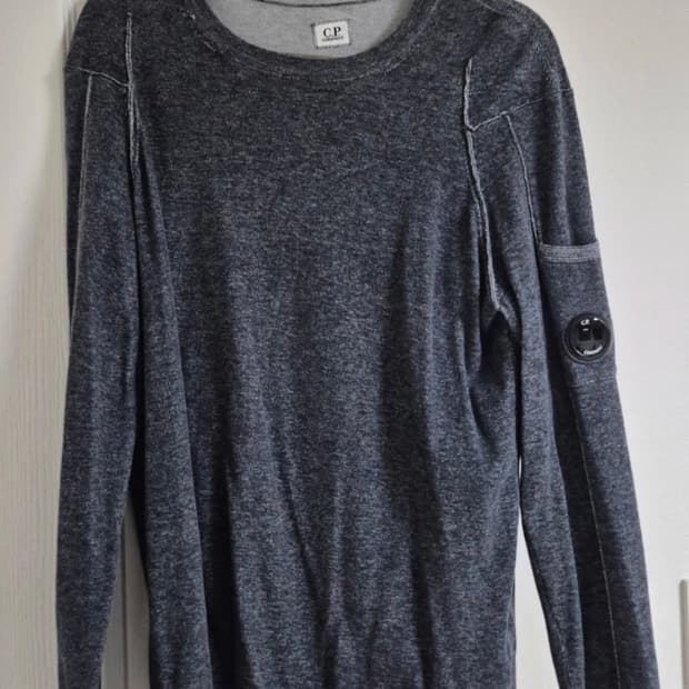 cp컴퍼니 렌즈 니트 롱슬리브