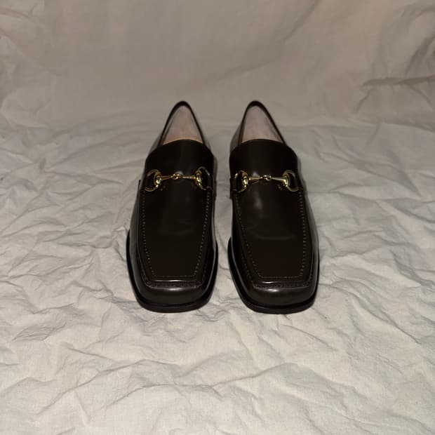 GUCCI(구찌) 홀스빗 스퀘어토 레더 로퍼