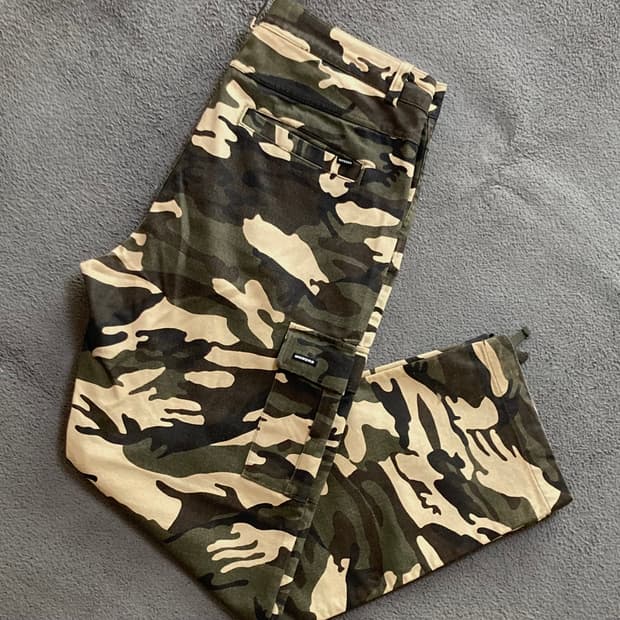 위캔더스 카모플라주 카고팬츠 SIZE L