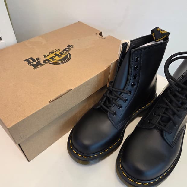 닥터마틴 1460 스무스 부츠 블랙(새상품)