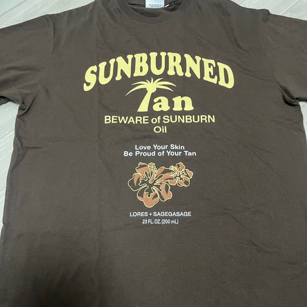 로어스 세이지가세이지 콜라보 티셔츠