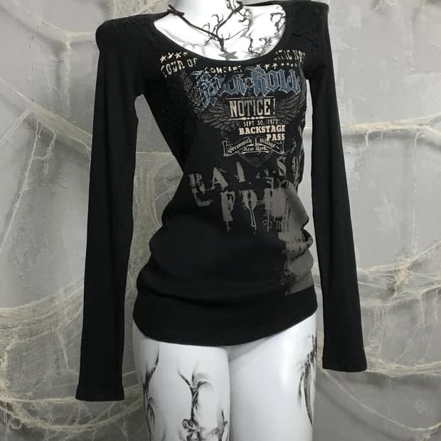 리버탈리아 그런지디테일 딱붙 롱슬리브