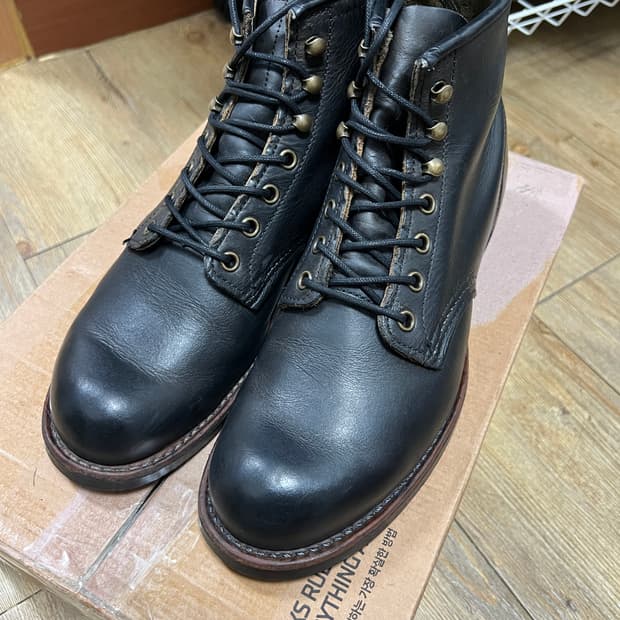 택포30) 레드윙 블랙스미스 3341 차콜 러프앤터프 8D 260