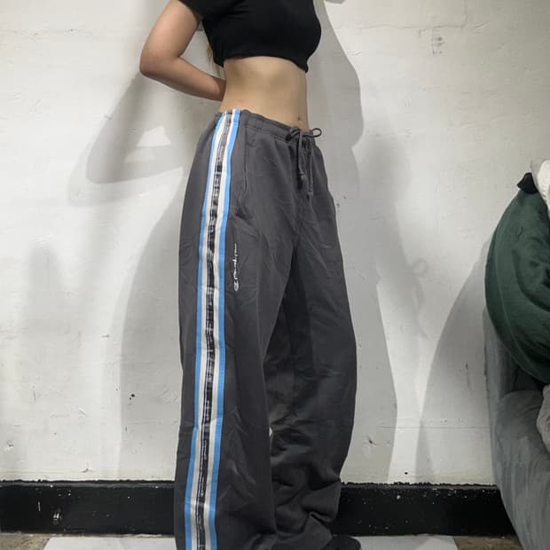 챔피온 차콜 추리닝 바지 사이드 라인 와이드 팬츠 L