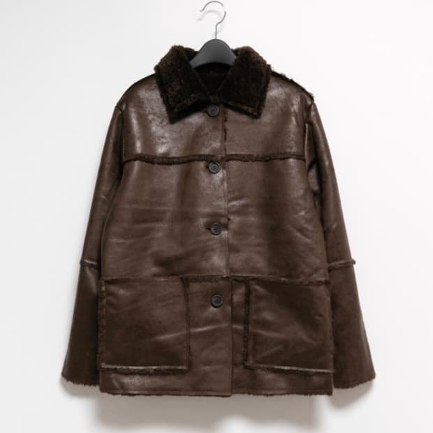 무스탕 하프 코트