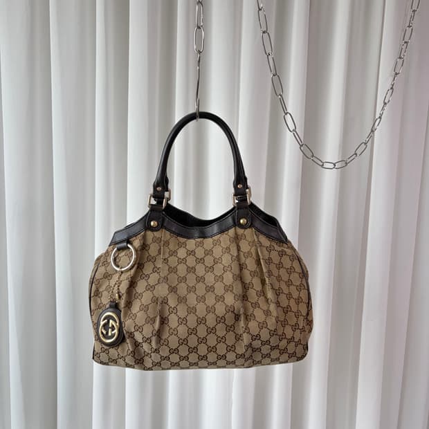 구찌 GG 수키 숄더백 