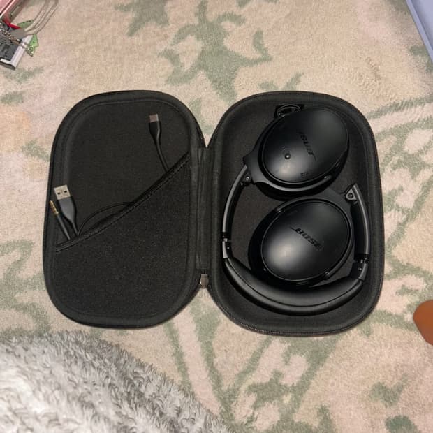 보스 헤드셋QC45