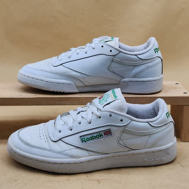 리복 클럽C 85 스니커즈 250