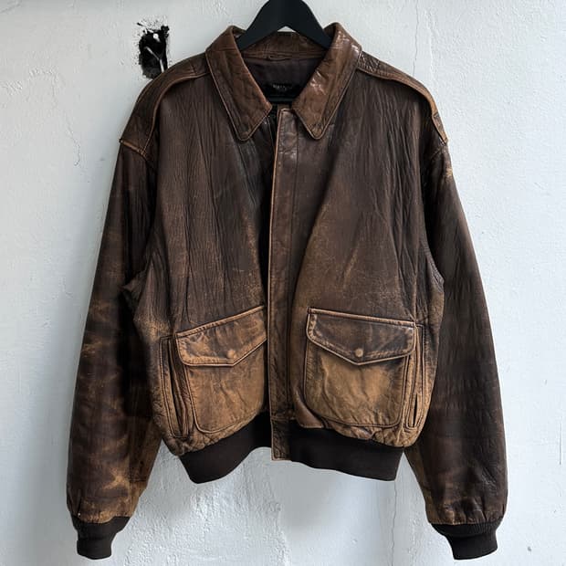 90's 하드에이징 아비렉스 A2 레더 봄버 자켓