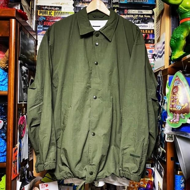 (XLARGE) BROCHURE 브로슈어 AAT 코치 자켓 올리브