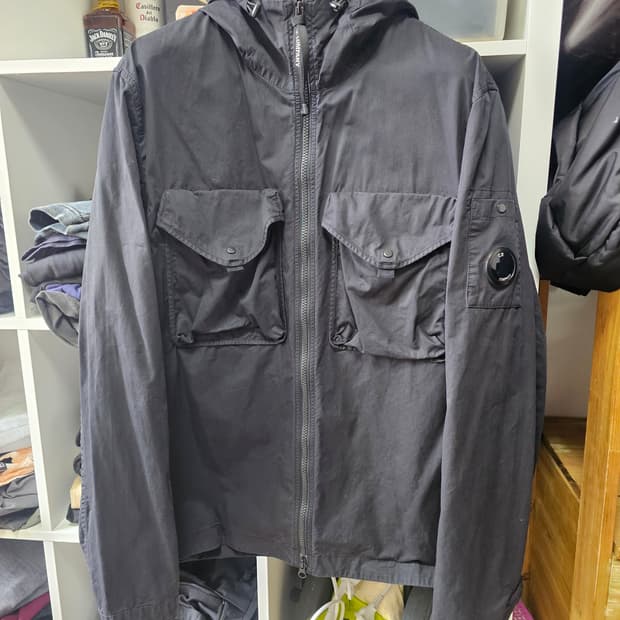 씨피 CP컴퍼니 자켓 팔아요 후드 블랙 xl 105