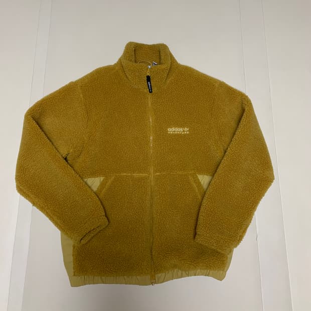 아디다스 어드벤처 쉐르파 자켓 골드브라운