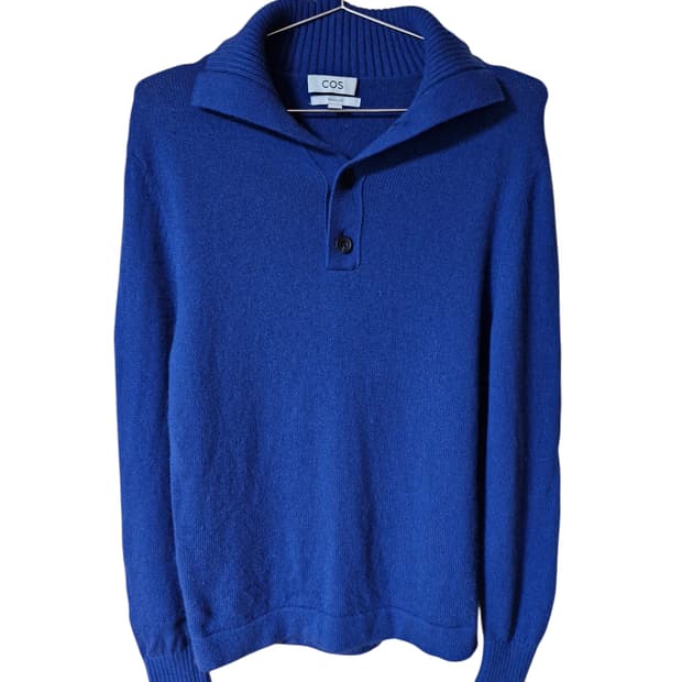 COS 코스 버튼 모 캐시미어 혼방니트 블루 S