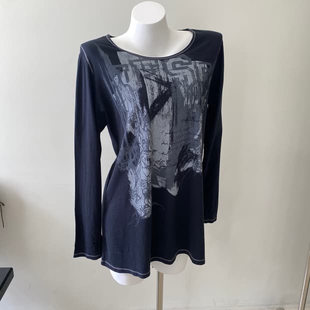 디젤 그래픽 롱슬리브