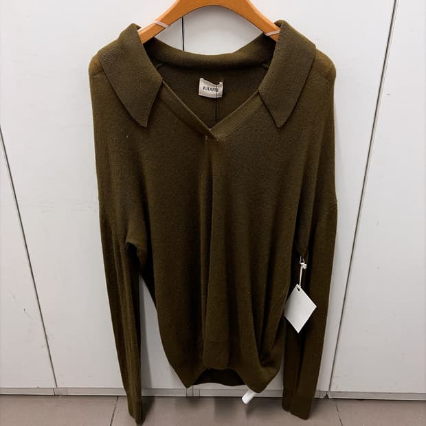 (정품/새상품) KHAITE 케이트 여성 카키 캐시미어 폴로 니트