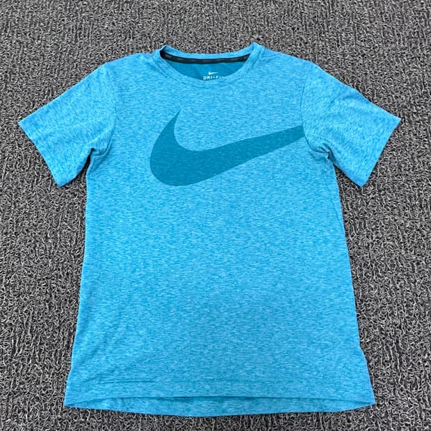 NIKE 나이키 여성 기능성 반팔티셔츠 운동복 M