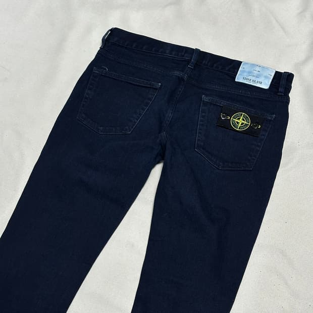 W33 스톤아일랜드 패티와펜 데님팬츠