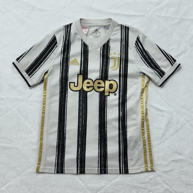 20-21 유벤투스 호날두 홈 유니폼