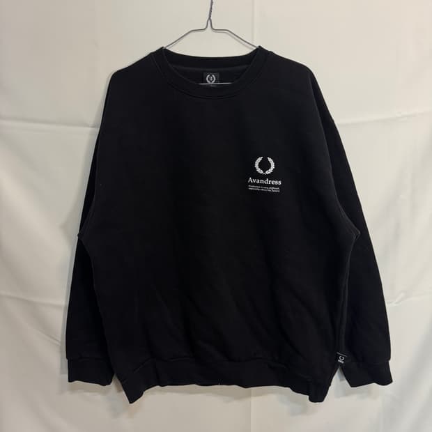 어반드레스 기모안감 맨투맨