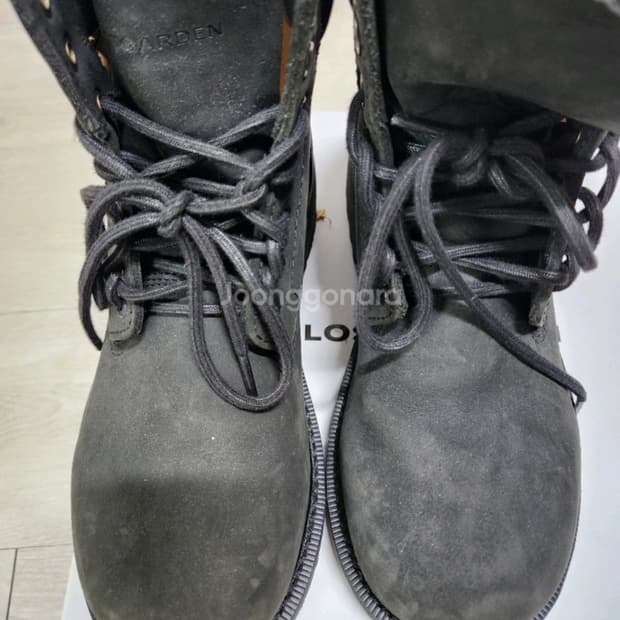 로스트가든 41사이즈 260팝니다