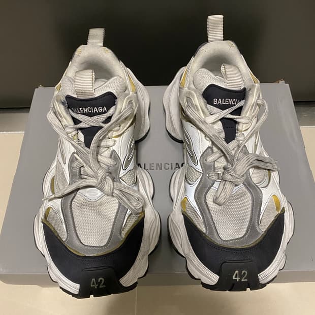 42) 발렌시아가 카고스니커즈 화이트 그레이