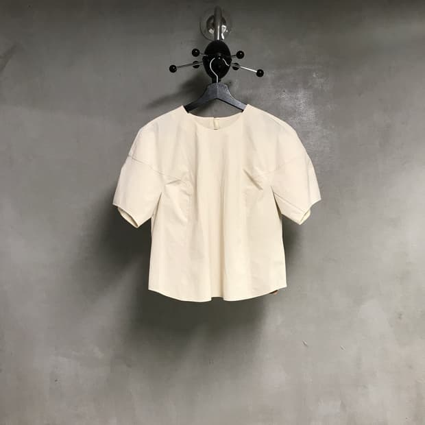 MINE 반팔 블라우스 82(W)