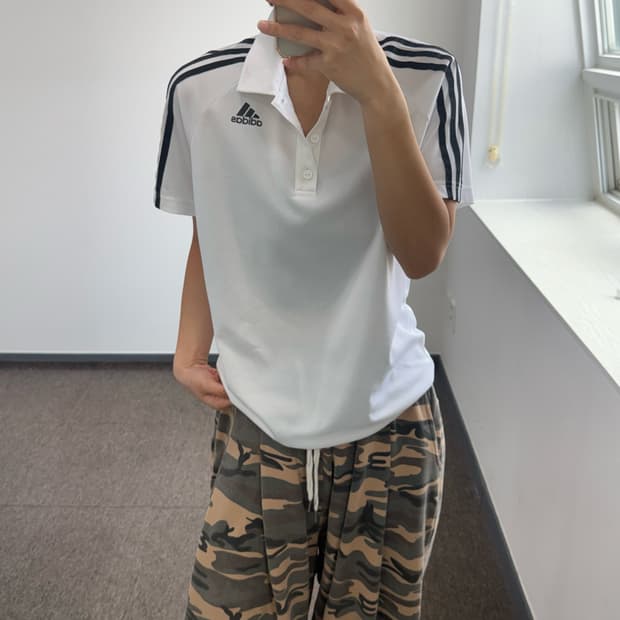 Adidas 아디다스 삼각로고 화이트 카라 반팔