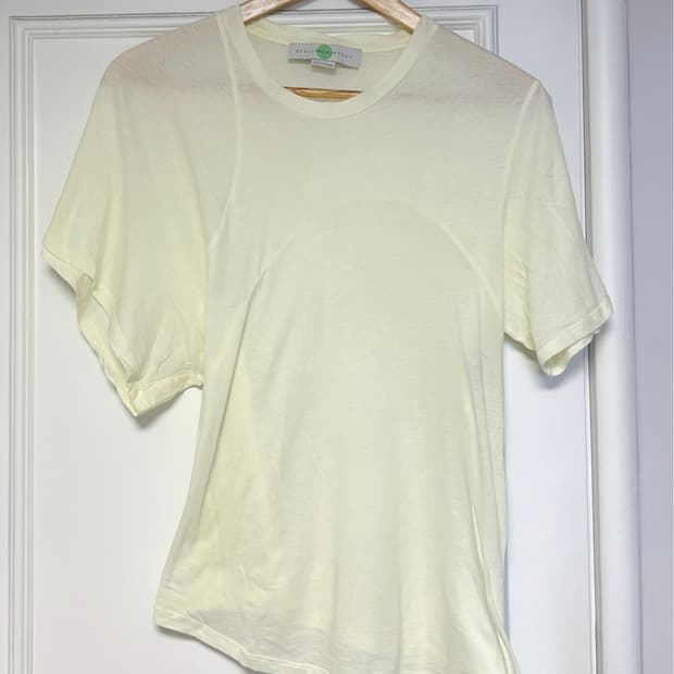 Adidas Stella Mccartney 레몬컬러 비대칭 티셔츠