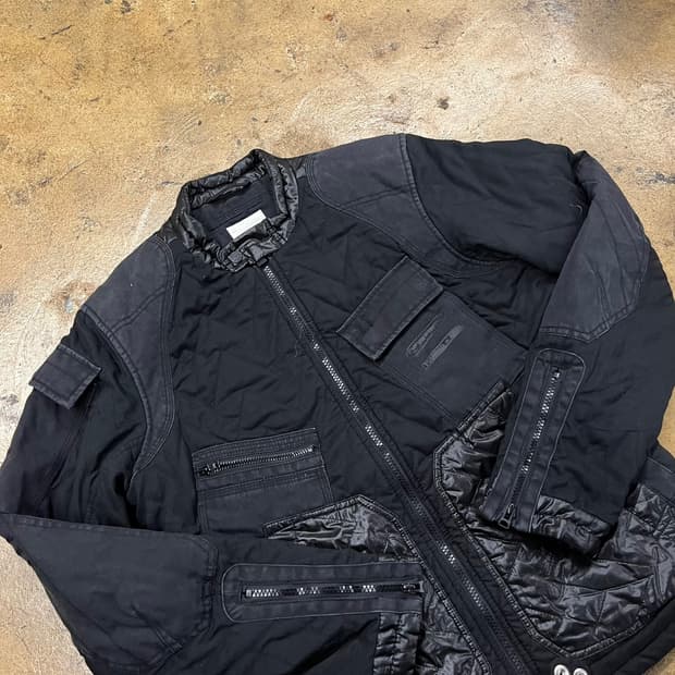 [정품/S] 디젤 블랙 퀼팅 디자인 점퍼 b17