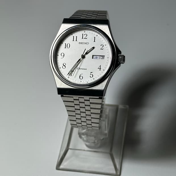 SEIKO quartz chronos