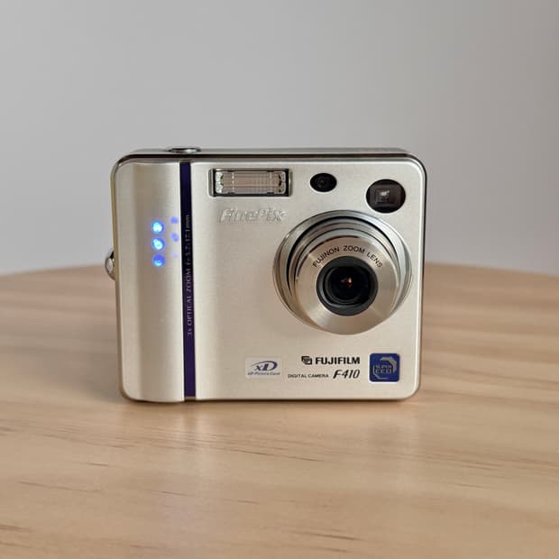 ✨미품✨ Fujifilm FinePix 파인픽스 F410 빈티지디카