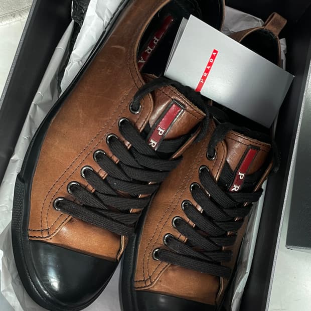 1999‘s Prada sport Brown Leather Lace Up