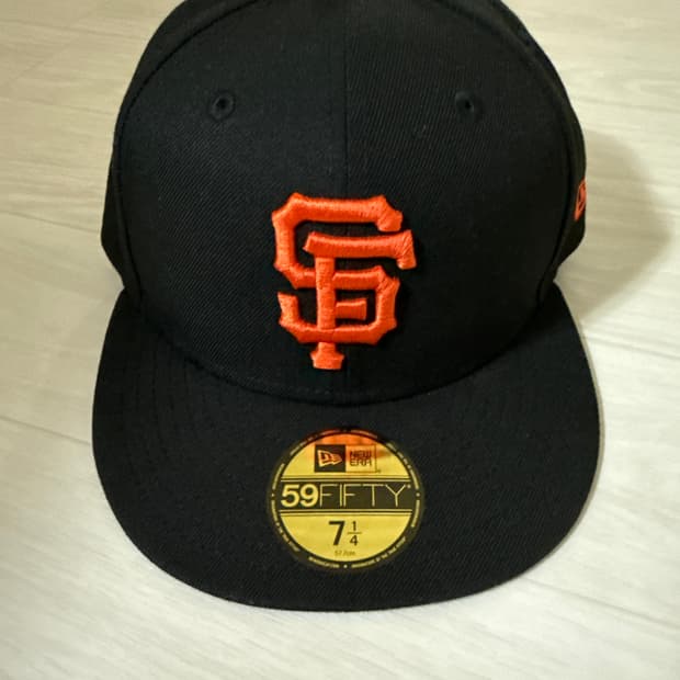 뉴에라 59FIFTY 샌프란시스코 자이언트 블랙 오렌지 피티드 캡