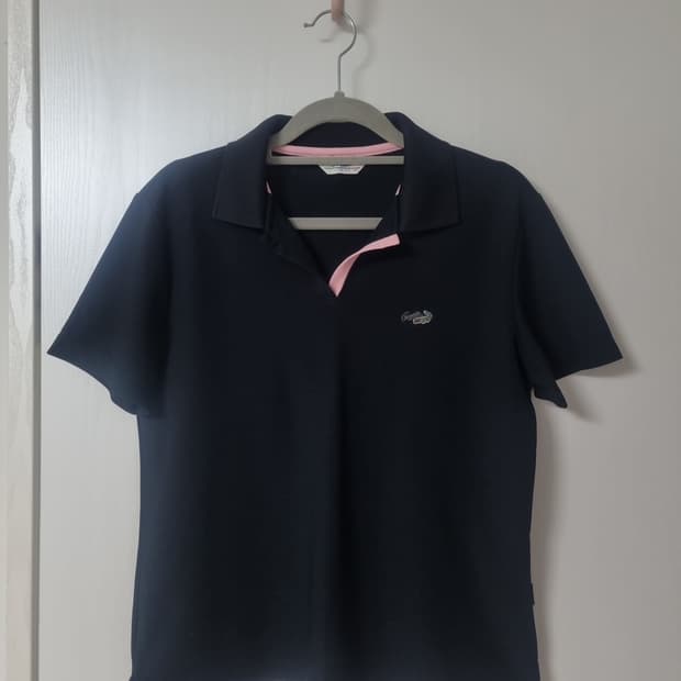 크로커다일 여성 블랙 반팔 카라티 95