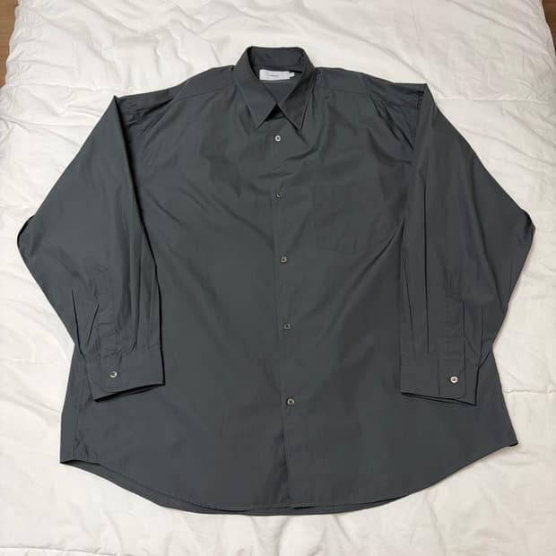 그라프페이퍼 오버사이즈드 레귤러 칼라 셔츠 C.GRAY 1사이즈