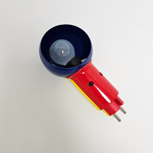 포스트모던 멤피스 디자인 빈티지 플러그 램프