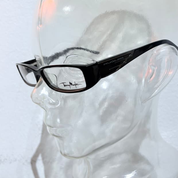 TTF✳️00‘s 뮈글러 뿔테 안경 /남녀 공용