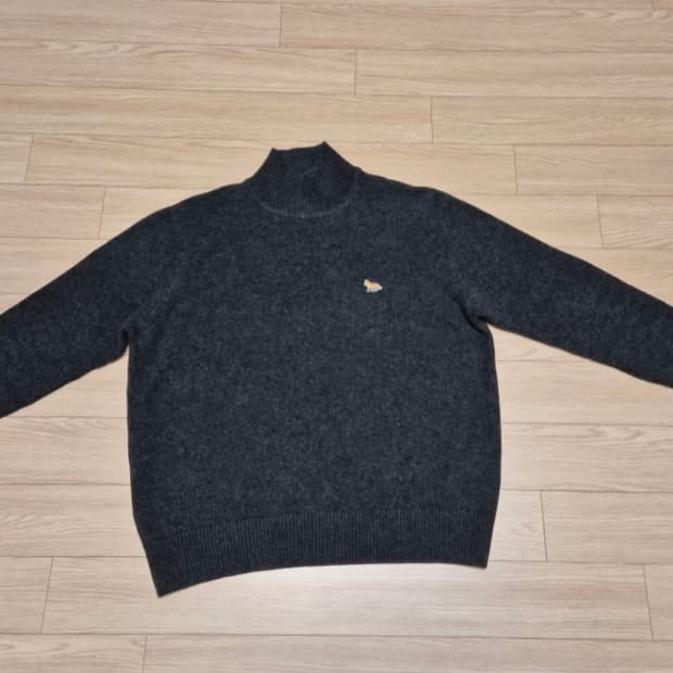 메종키츠네 베이비폭스 램스울 니트