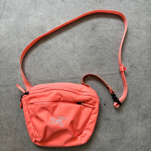 ARC’TERYX 아크테릭스 맨티스 오렌지 웨이스트백