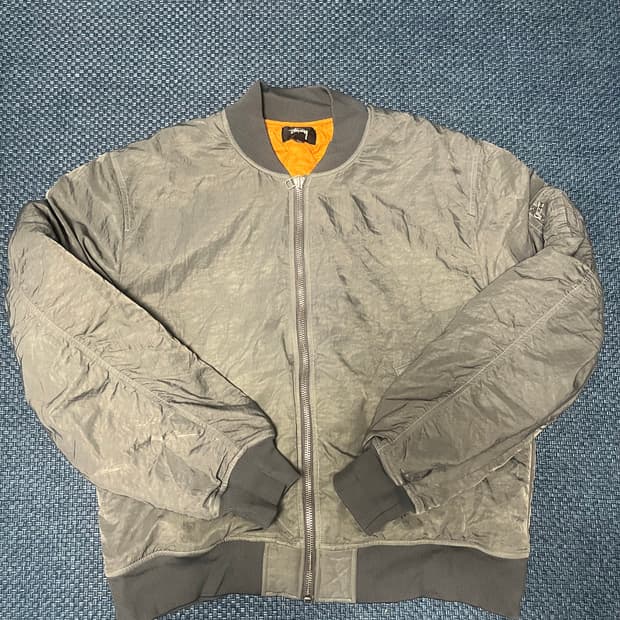 스투시 나일론 봄버 차콜 XXL