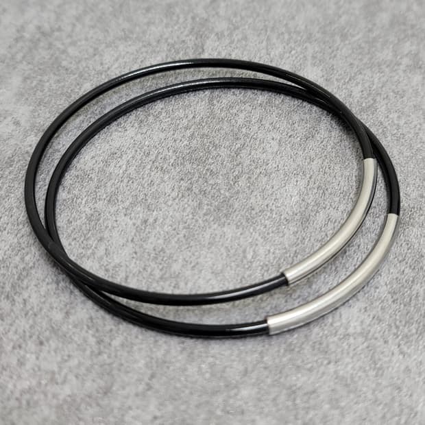 metal bangle set