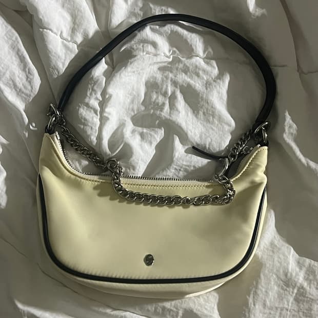 오스트카카 Zoey mini hobo 