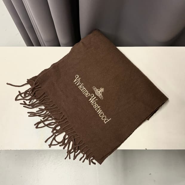 VIVIENNE WESTWOOD muffler brown