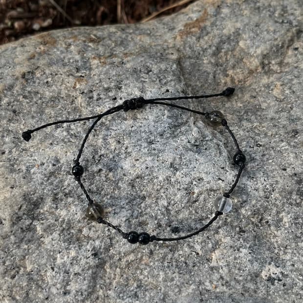 bead bracelet