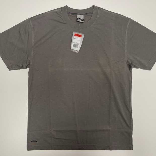 나이키 90s 올드 로고 반팔 티셔츠 A NIKE OLD 1990
